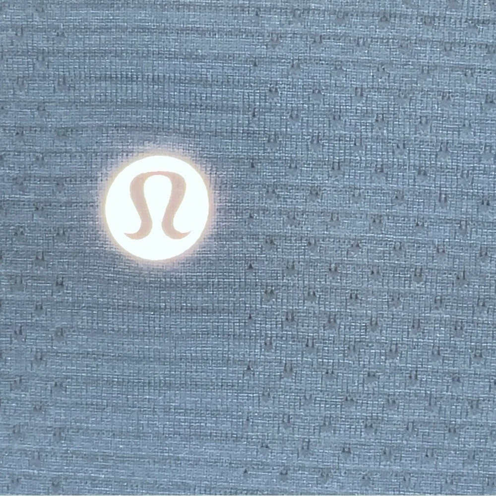 Lululemon Women long sleeve Swiftly Tech in Haze Blue Shirt - Picture 7 of 11